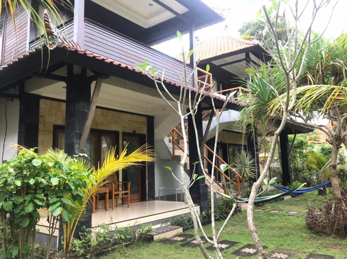 Hotel A_One House à Lembongan Extérieur photo