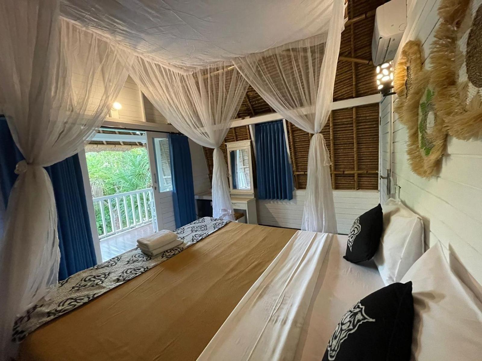 Hotel A_One House à Lembongan Extérieur photo