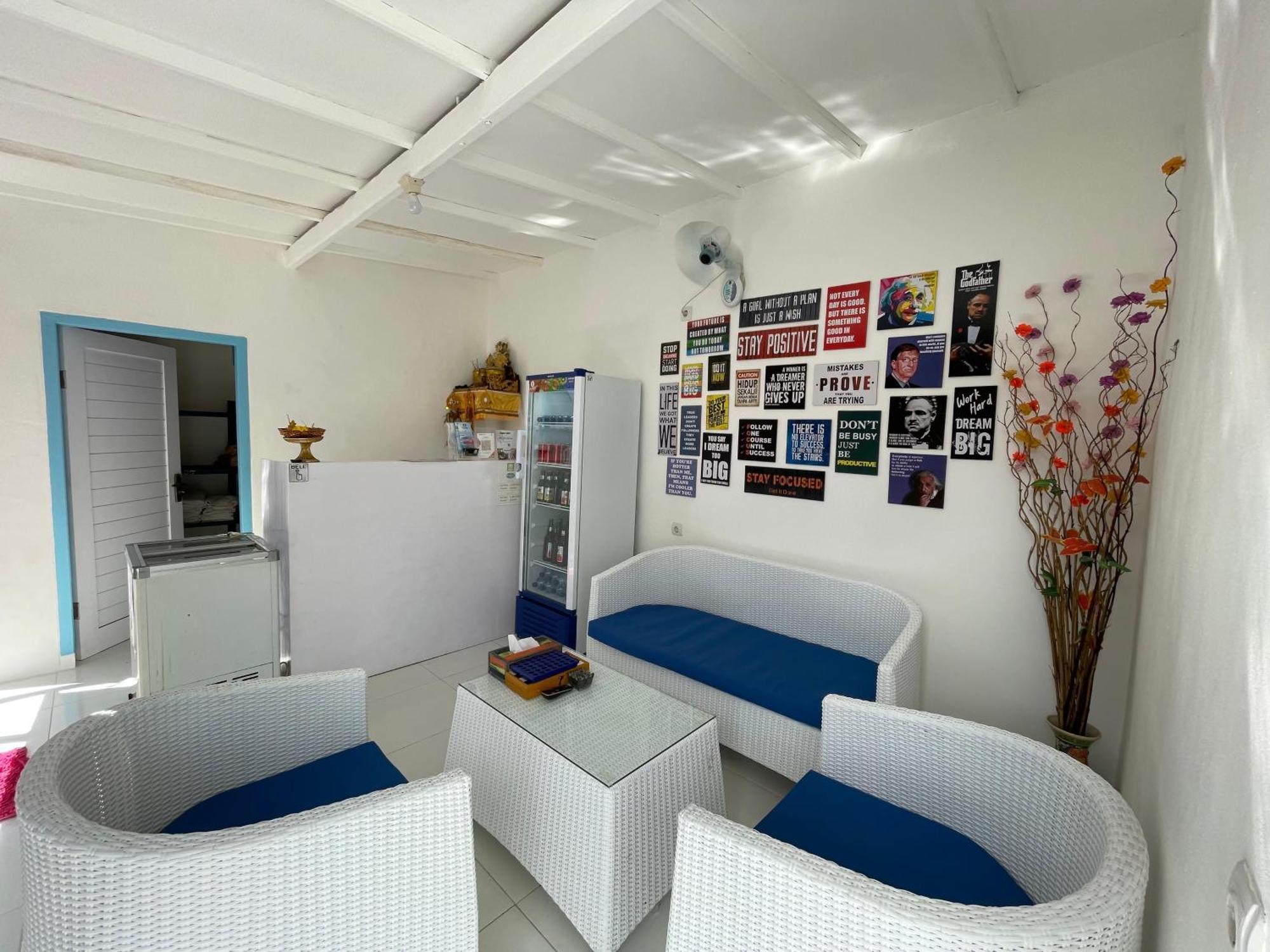 Hotel A_One House à Lembongan Extérieur photo
